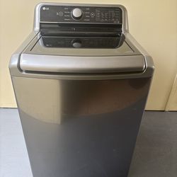 LG Washer and Dryer Set