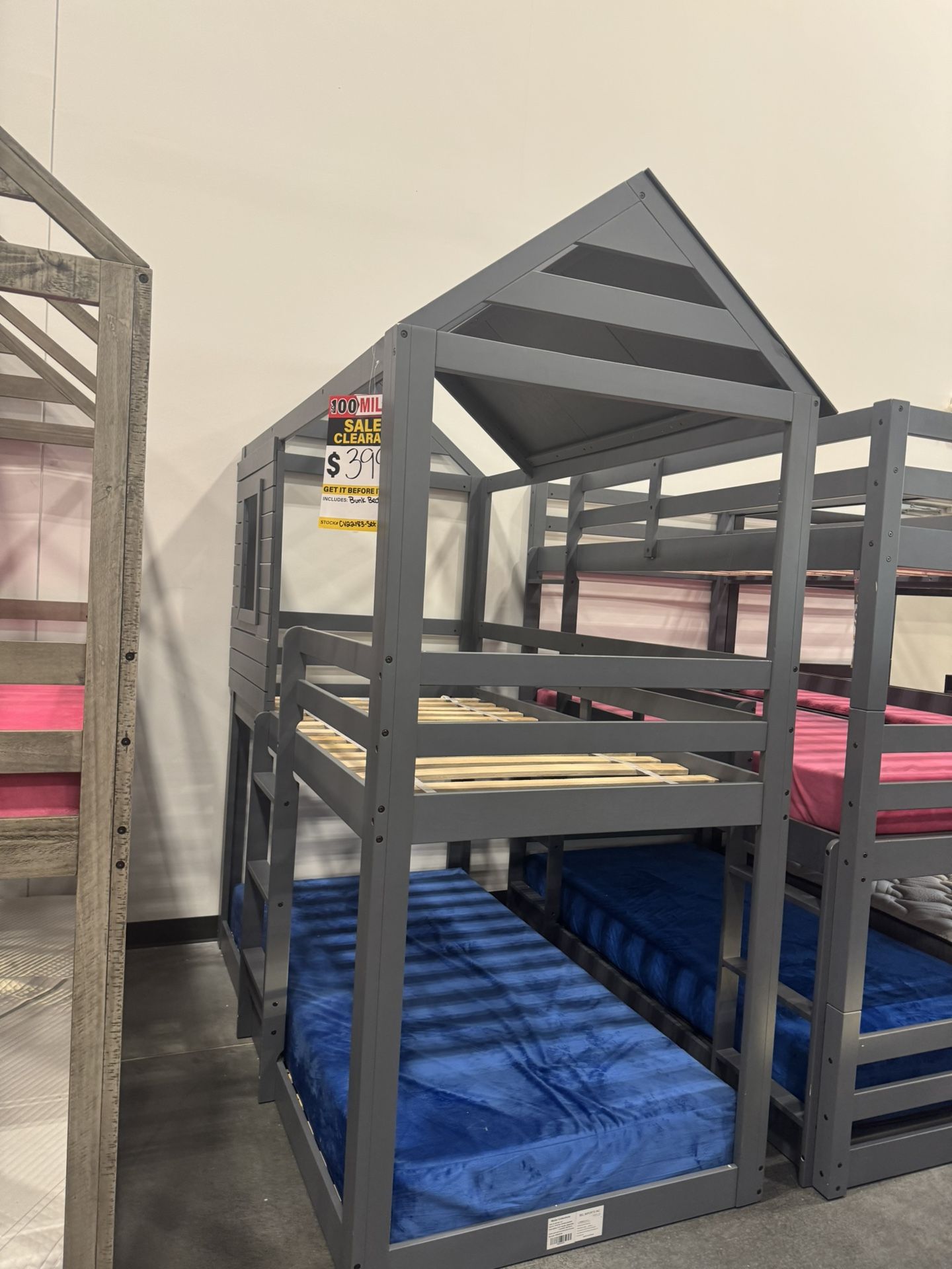 TWIN OVER TWIN HOUSE BUNK BED