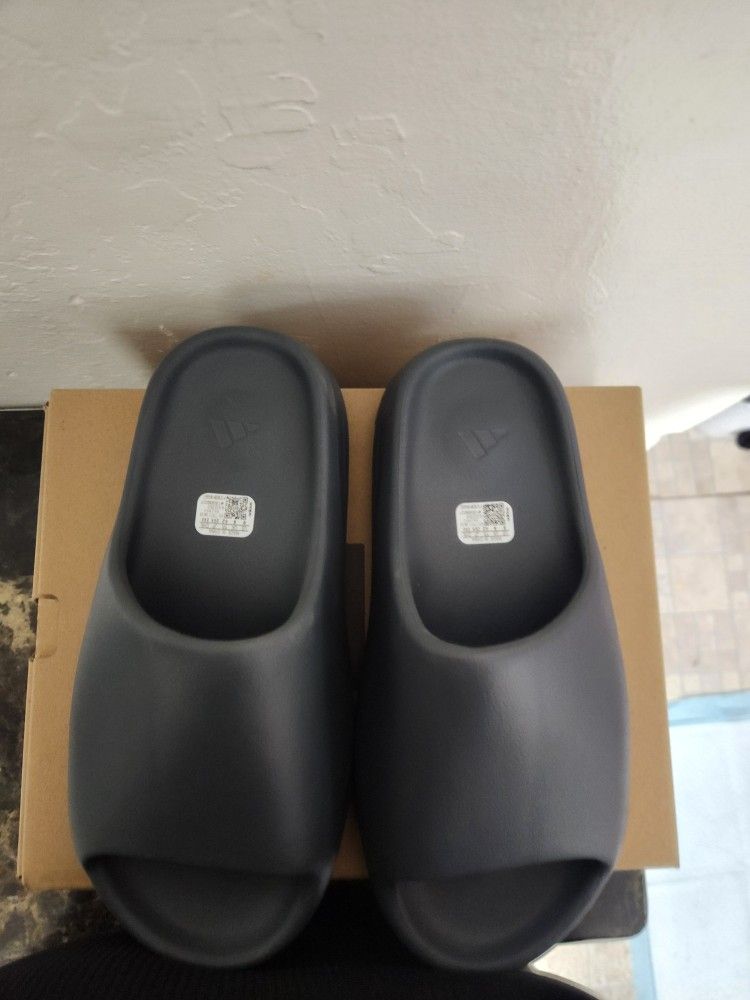 Adidas Yeezy Slide Slate Grey 