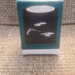 Hallmark Ornament: The Ships Of Star Trek