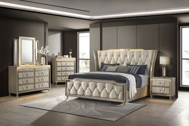 Lorient Ivory/Camel 5-piece California King Bedroom Set
