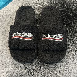 Balenciaga Slides