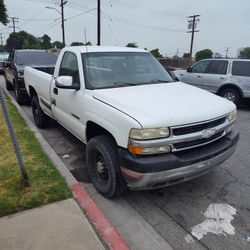 2001 Chevy Silverado 2500 Single Cab 