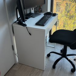 Office Desk - white 