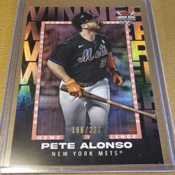 Pete Alonso. Homerun Challenge Winner! 2023. May. 198/227