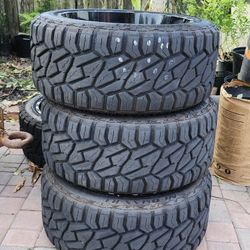 4 wheels with almost new tires
