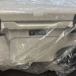 Yeti Tundra haul Cooler