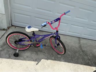 Girls huffy bike