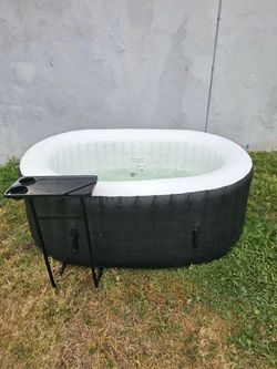 Naizea Inflatable Outdoor Hot Tub Spa Bubble Jet