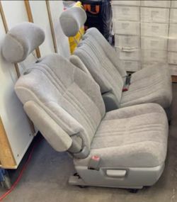 Parts for 1(contact info removed) toyota sienna van third row seats only - grey 3rd row cloth seats , $150 parts
