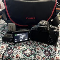 CANON EOS 700D (T5i) Camera 