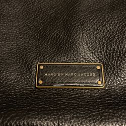 Marc Jacobs All Leather Purse