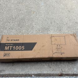 TV Stand 32-75’