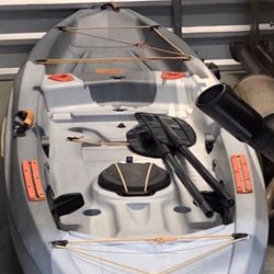 Lifetime Tamarack Pro 103 sit-on-top kayak with a Paddle