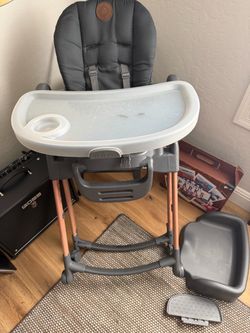 High Chair - Maxi Cosi (6-in -1)