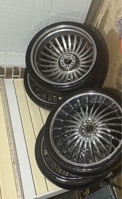 26in DUB Wheels and Tires Set