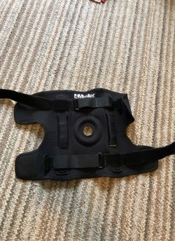 Knee Brace