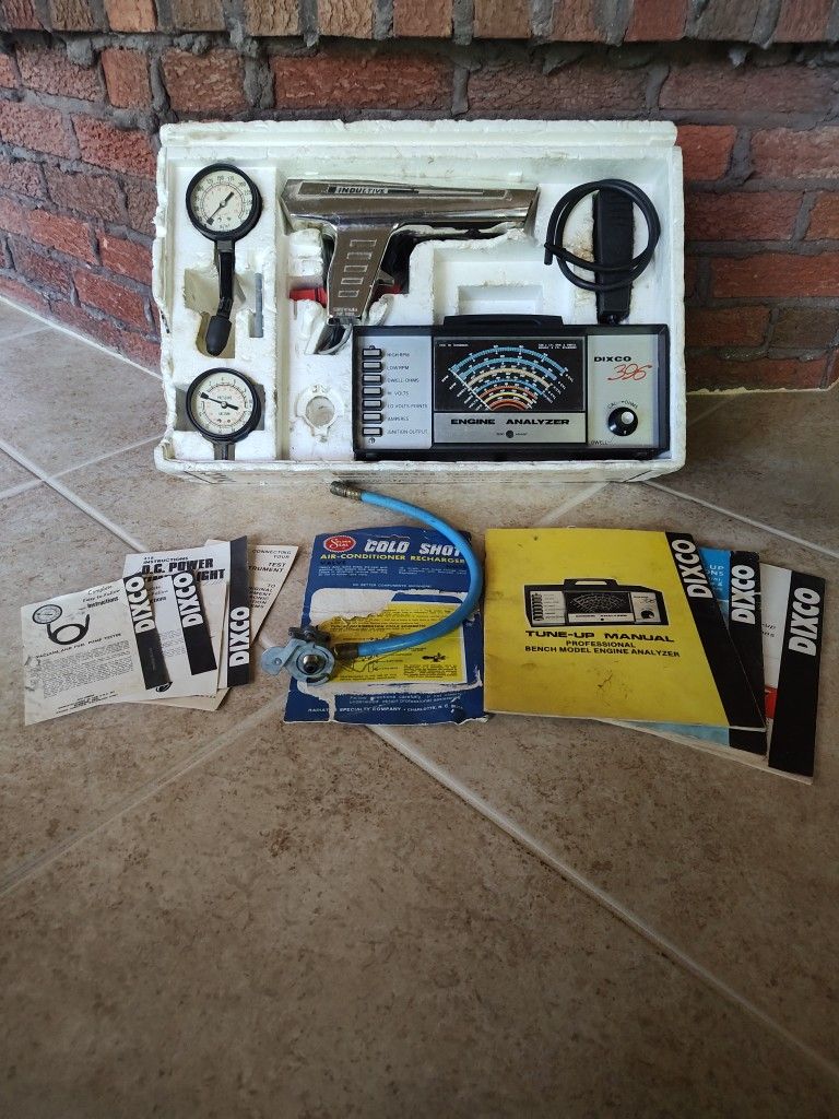 Vintage Dixco Engine Test and Tune-up Set