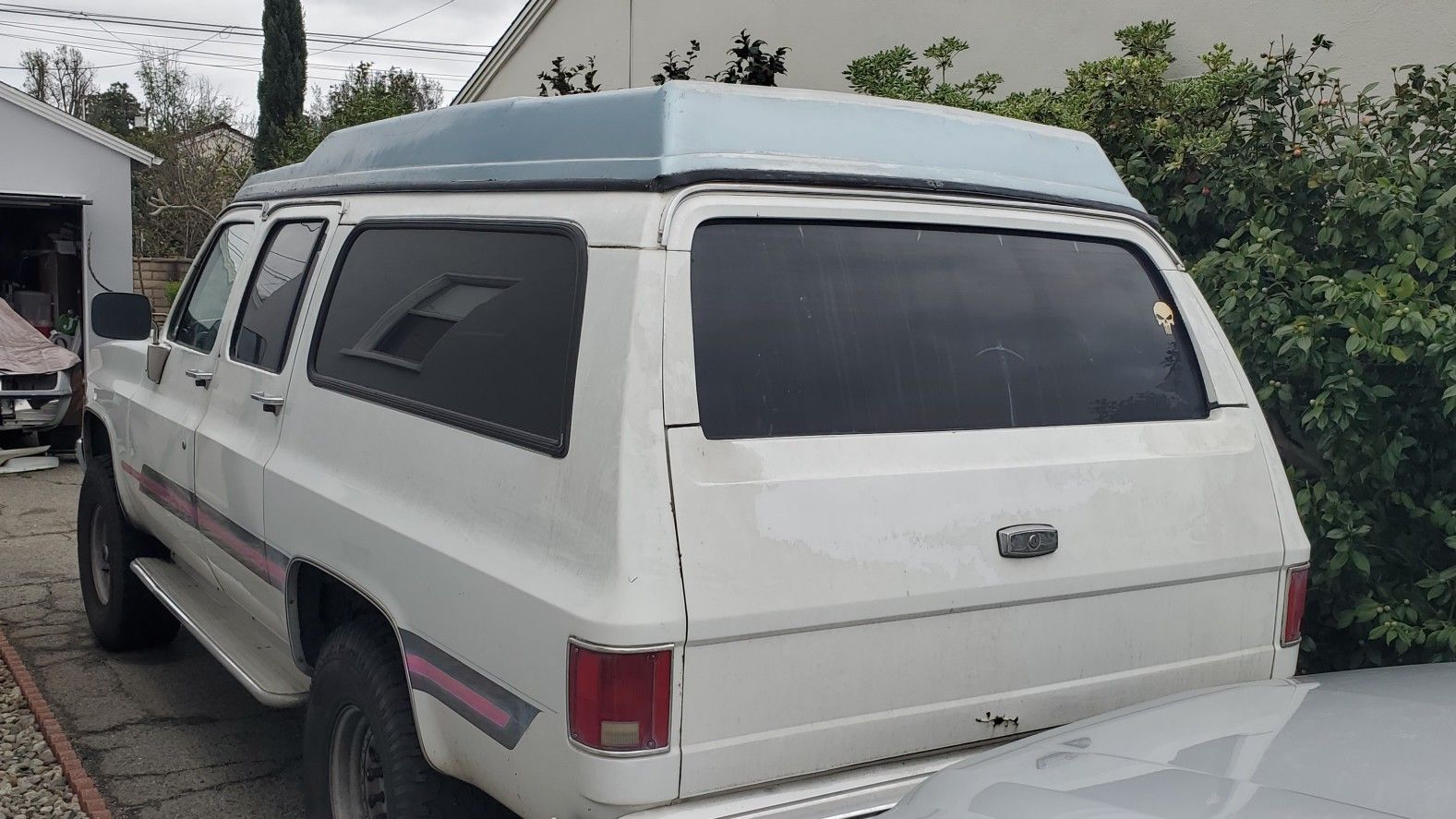 Squarebody High Top Suburban Fiberglass Roof Conversion