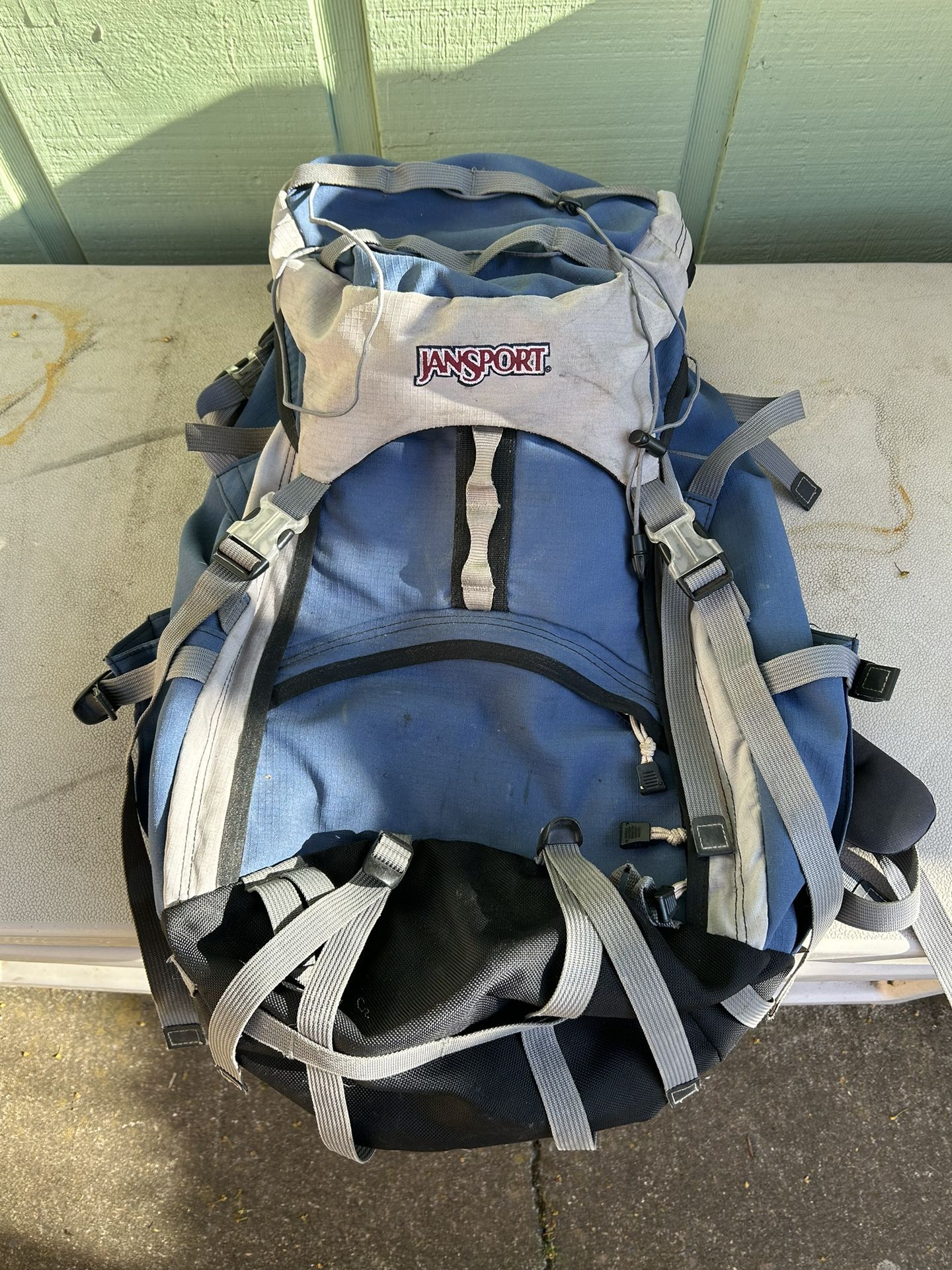 Jansport Peragrine 52 Backpack In Good Condition 