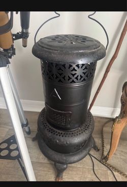 Antique Cast Iron Parlor Kerosene Heater