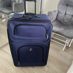 Night Blue.   Travel Bag Roller.  ATLANTIS