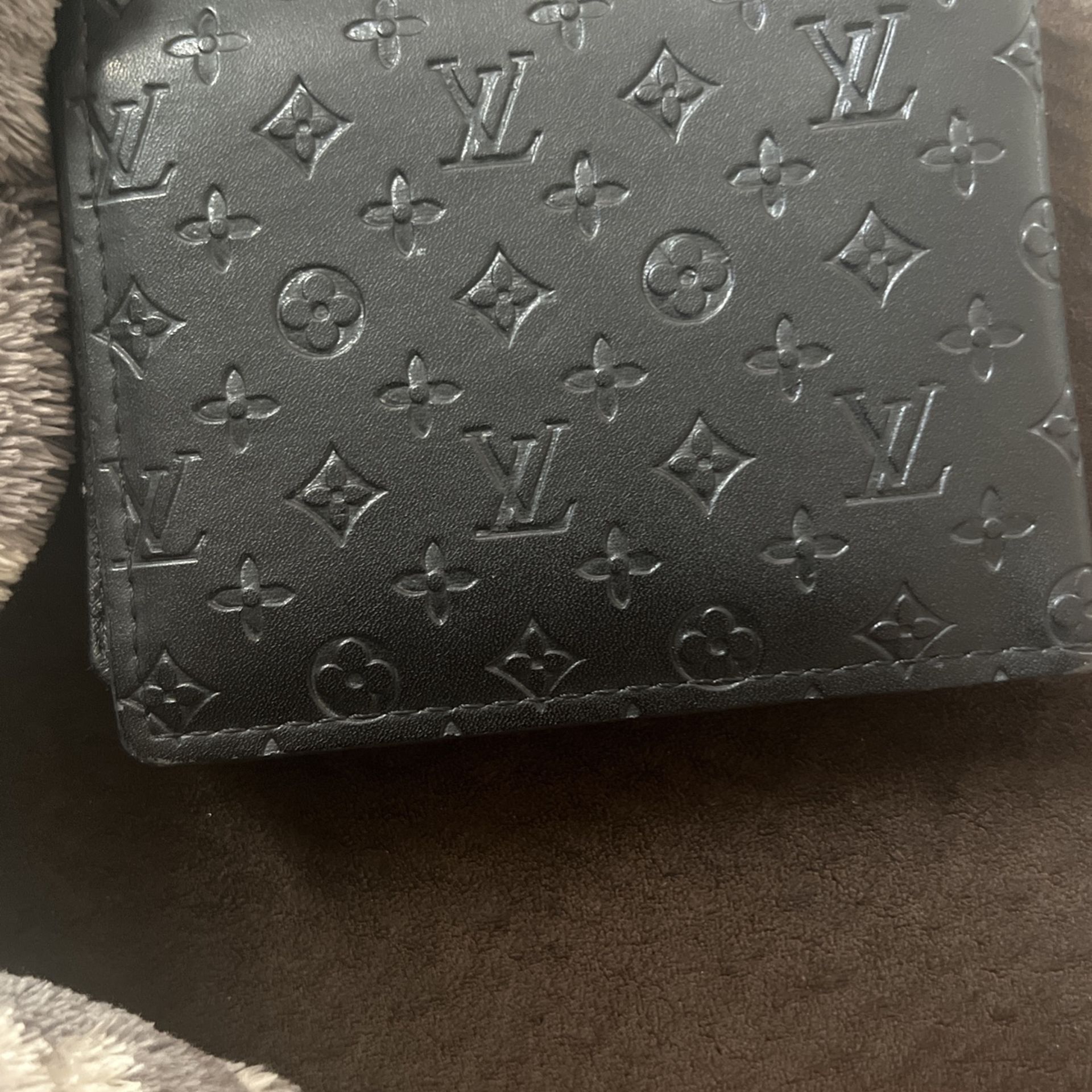 authentic louis vuitton emelie wallet for Sale in Safety Harbor, FL -  OfferUp