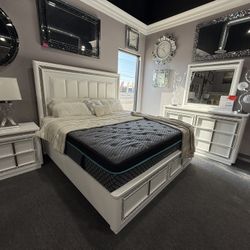 4 Pc King Bedroom Set 
