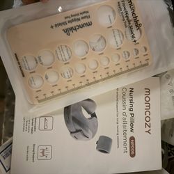 Mom Cozy Nursing Pillow 