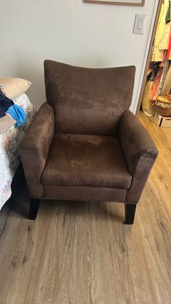 Brown chair