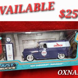 JUST TRUCKS 1/24 SCALE DIECAST COLLECTIBLE