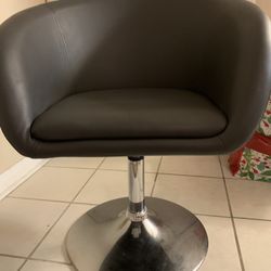 Torrington Faux Leather Swivel Barrel Chair 