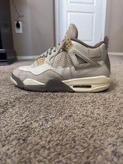 Air Jordan 4 Retro SE craft Photon Dust
