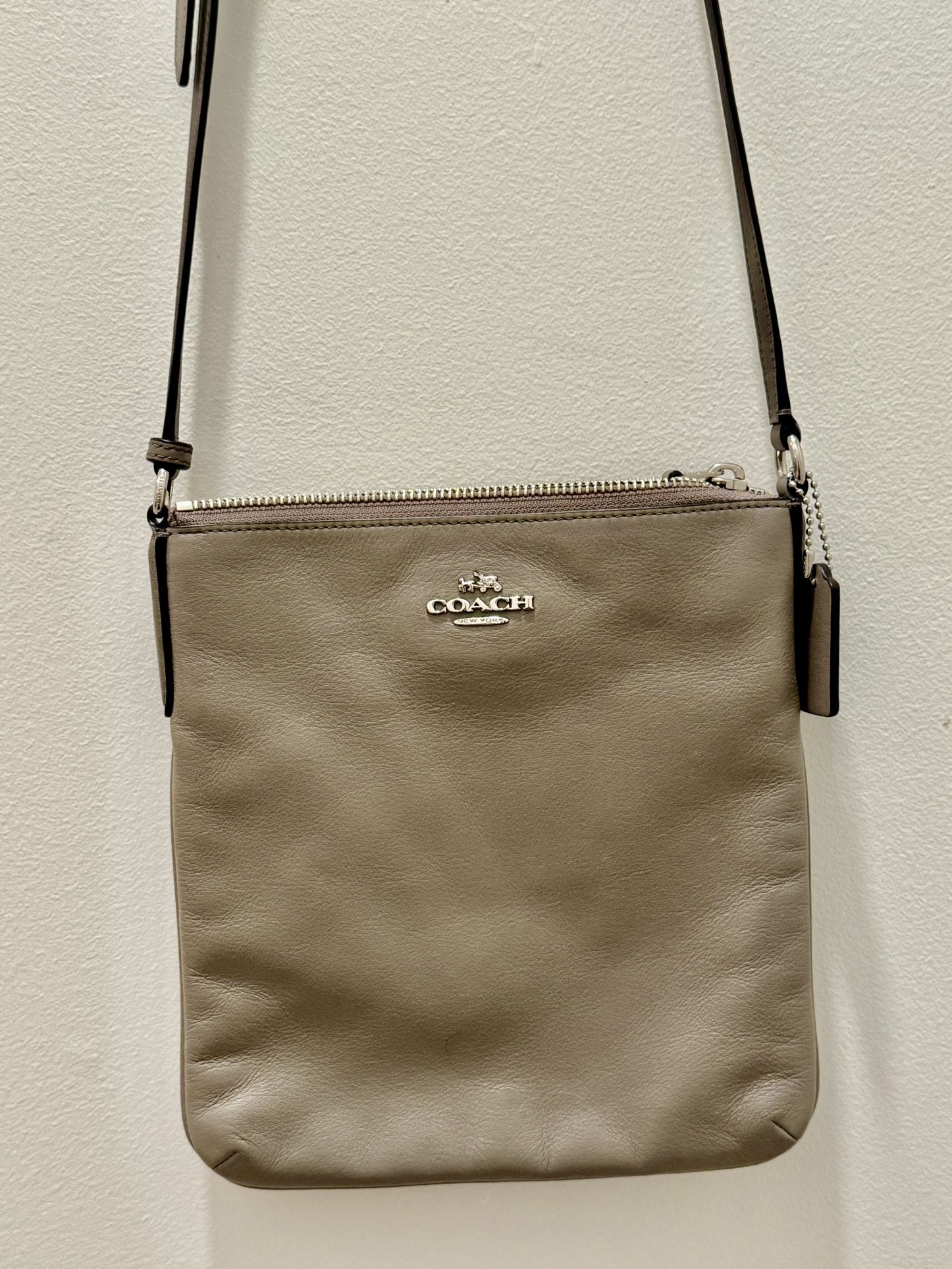 Taupe Leather Vintage Coach Brand Bag