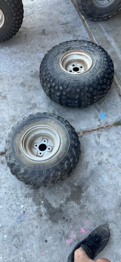 19x8-8 wheel willing to trade for a 22x11.00-8