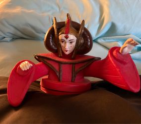 1999 STAR WARS Queen Amidala Cup Topper