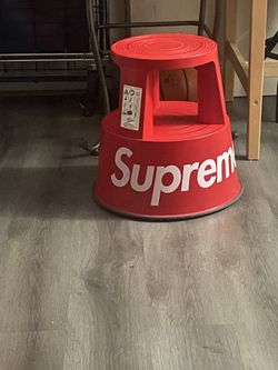 supreme step stool for Sale in The Bronx, NY - OfferUp