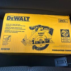 DEWALT BRUSHLESS 6 1/2” SAW
