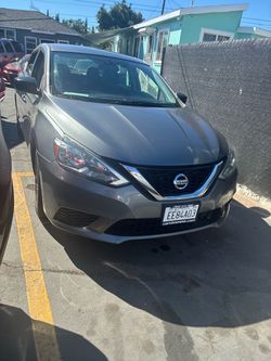 Nissan Sentra Sedan