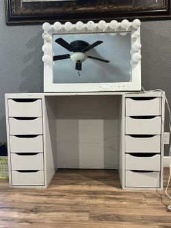 Makeup Vanity