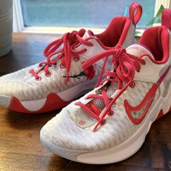Basketball Shoes Sz 6.5