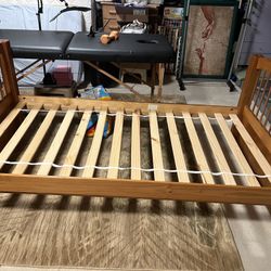Great Twin Bed With Storage 