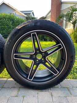 5 lug nut rims & TIRES / rines & LLANTAS de 5 birlos (5x108) size: 20” NEW TIRES