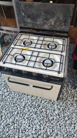 Rv stove