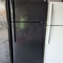 In great condition. DELIVERY 🚚 AVAILABLE.