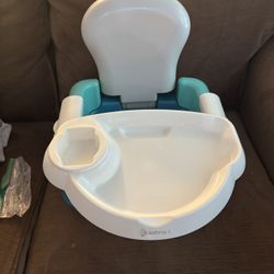 Small Feeding Chair 
