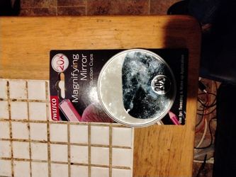 Swissco Magnifying Mirror 