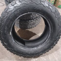 4 Used 35x12.5R20LT 