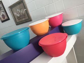 Tupperware 