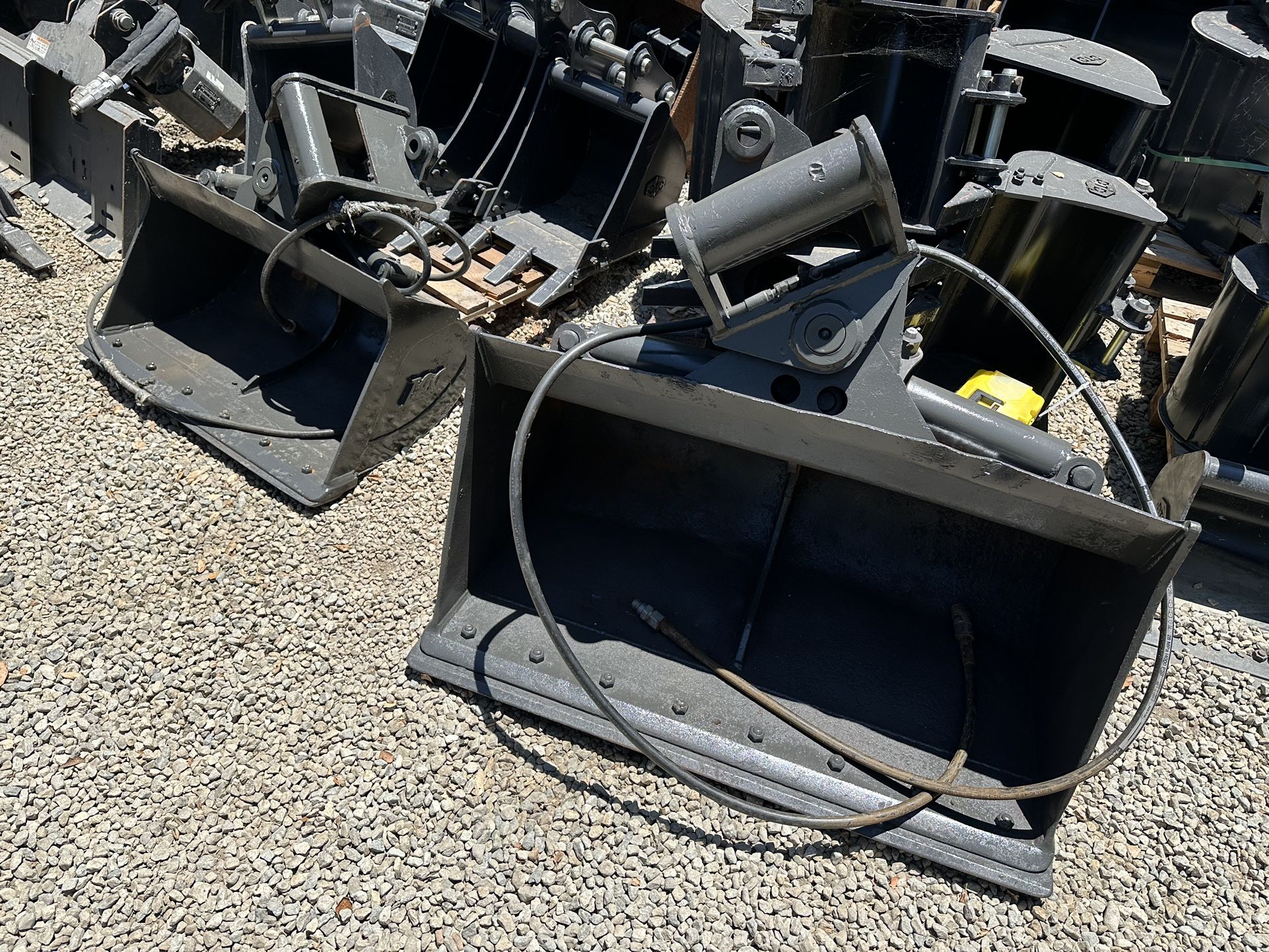 Mini Excavator Hydraulic Tilt Buckets